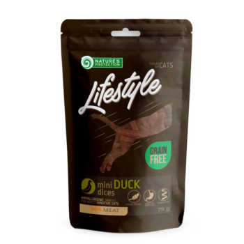 Nature\'s Protection Лакомства для кошек Lifestyle Snacks Кусочки Утка 75 г